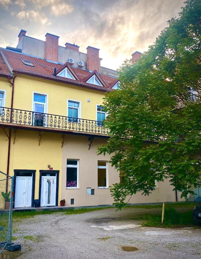 Rainbow House Rooms Maribor Eksteriør billede